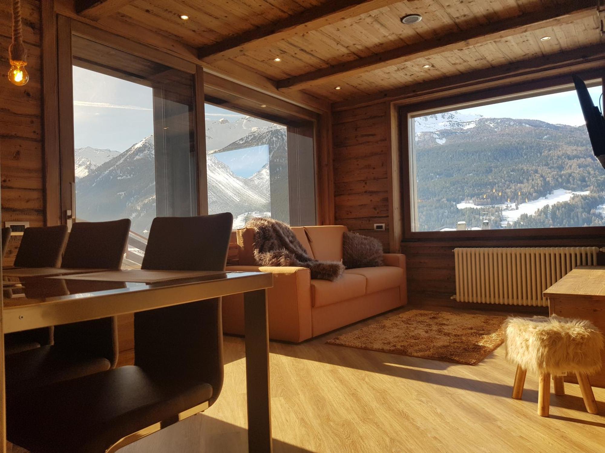 Best House Snc Di Elisa Baroni E Beatrice Dei Cas Бормио Екстериор снимка